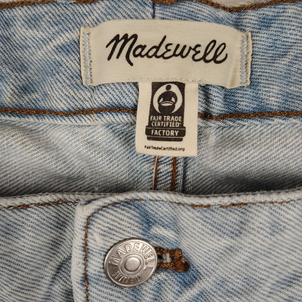 NWT Madewell Light Blue Relaxed Denim Shorts Size 28W